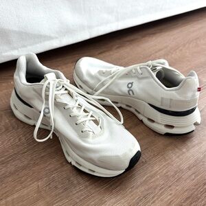 On Running Cloudnova Form Sneakers